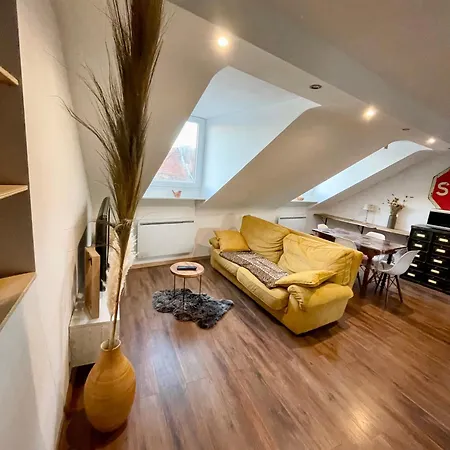 Cosy Centre - 3 Personnes Apartment *